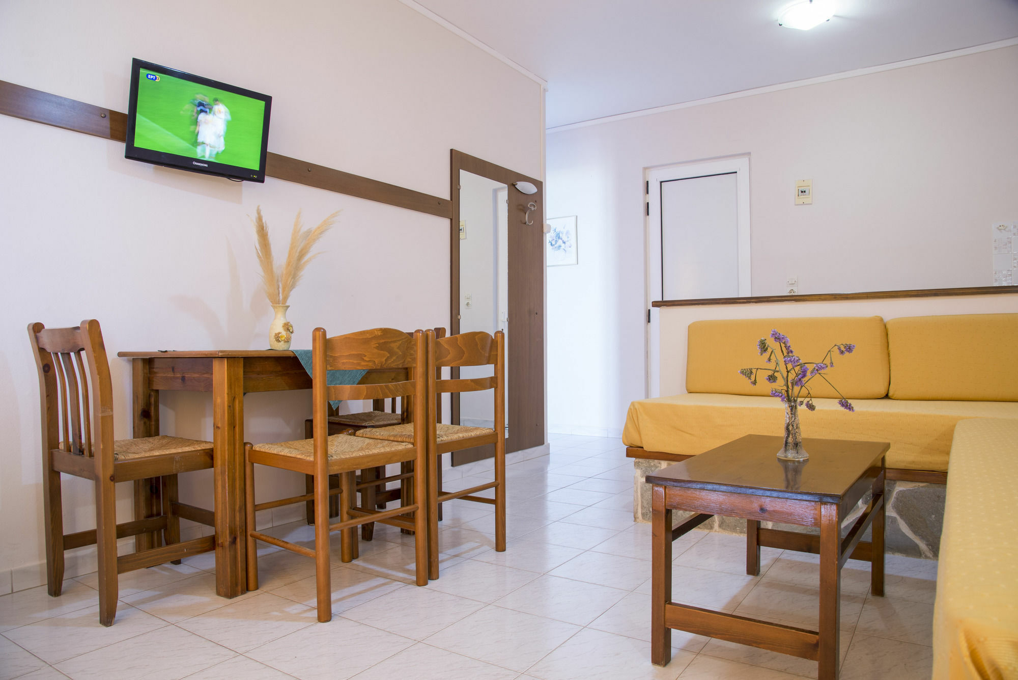 Byron Apartments Tigaki Екстериор снимка
