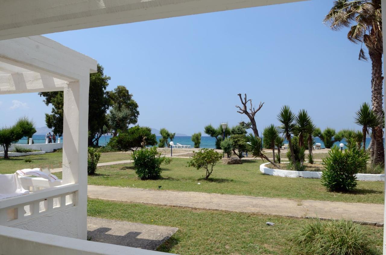 Byron Apartments Tigaki Стая снимка